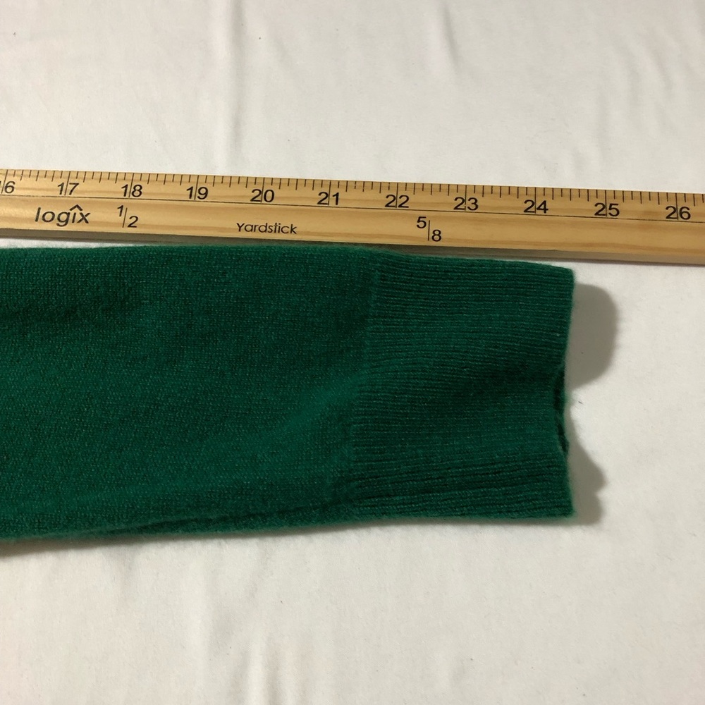 Quince Mongolian cashmere crewneck sweater Everglades green women L quiet luxury - Picture 9 of 10